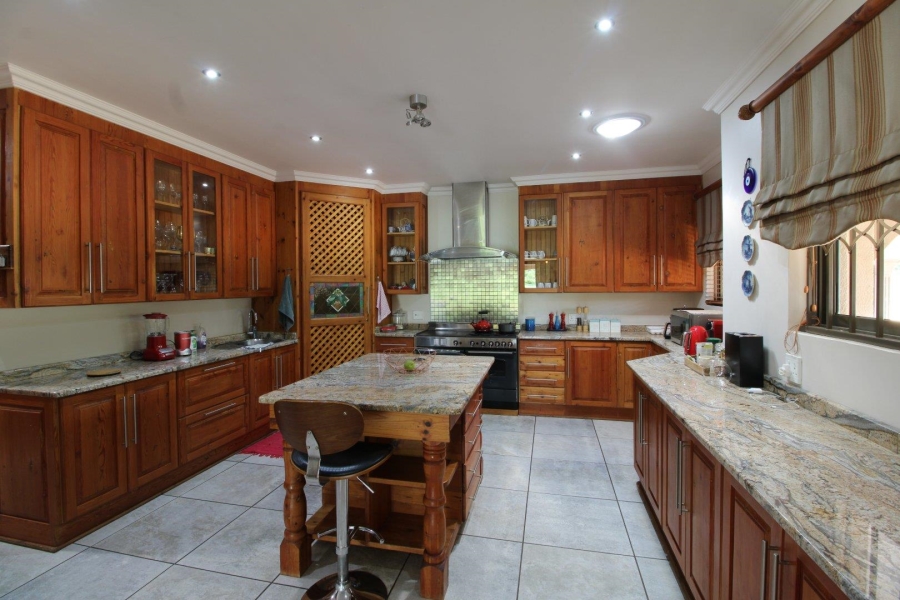 11 Bedroom Property for Sale in Van Der Hoff Park North West